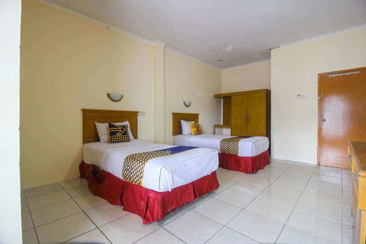 Spot On 2809 Hotel Yasmin Siak Sri Indrapura Extérieur photo