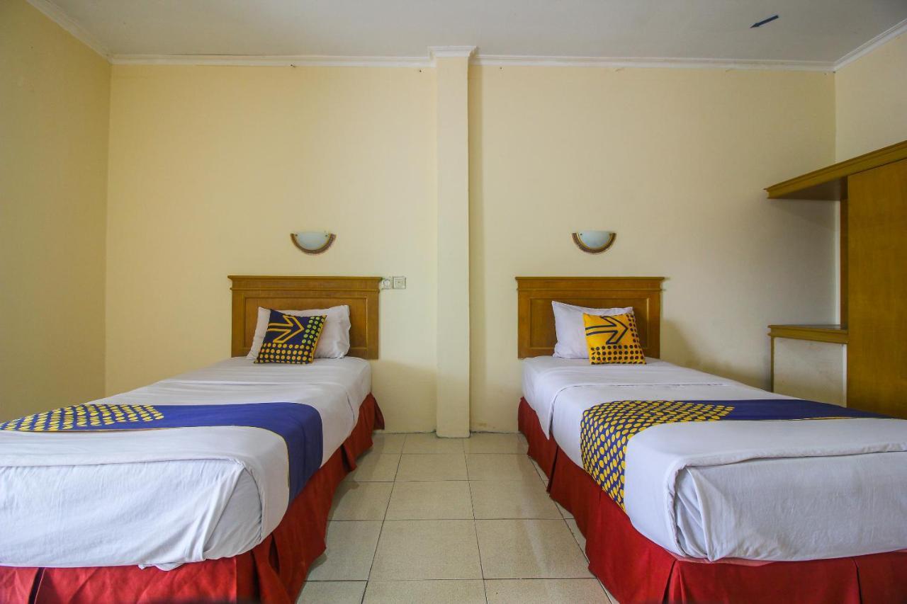 Spot On 2809 Hotel Yasmin Siak Sri Indrapura Extérieur photo